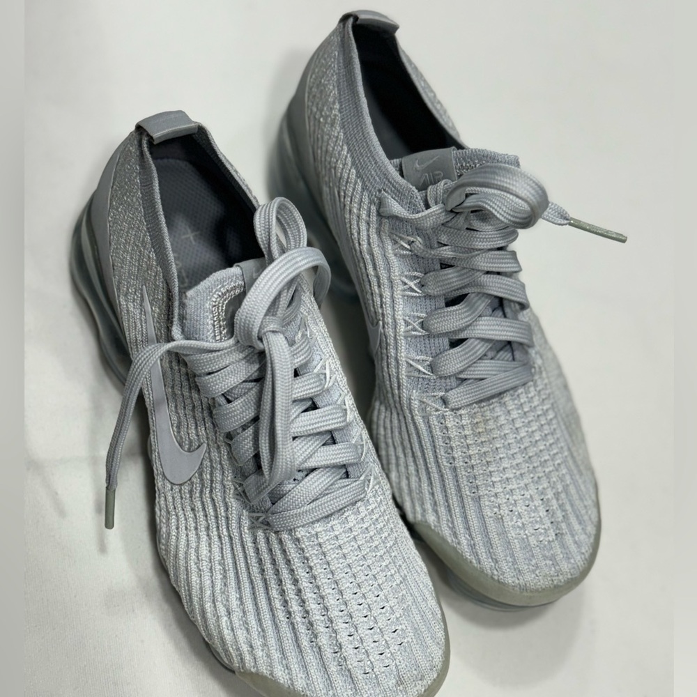 Nike Vapormax Flyknit Size 5.5